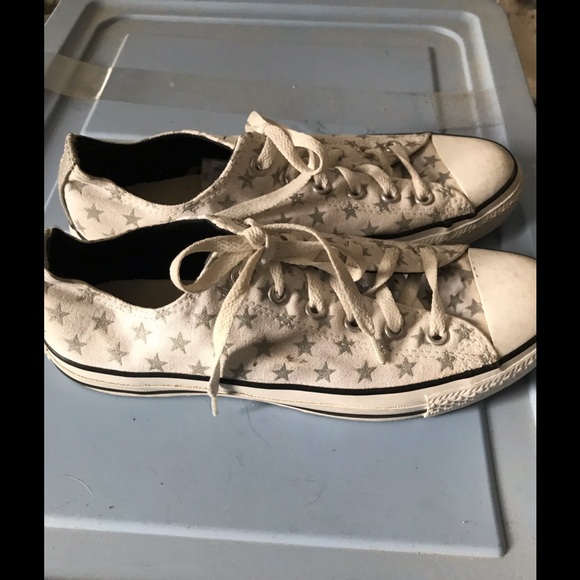 EUC Women’s Star Converse Sneakers, Size 10 - Picture 3 of 7